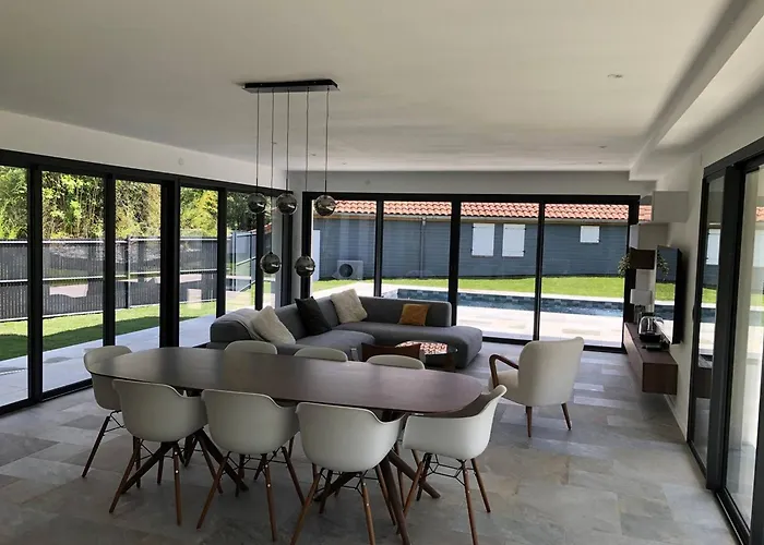 Villa De Luxe A Seignosse: Golf, Piscine Chauffee, Proche Plages - Fr-1-791-25